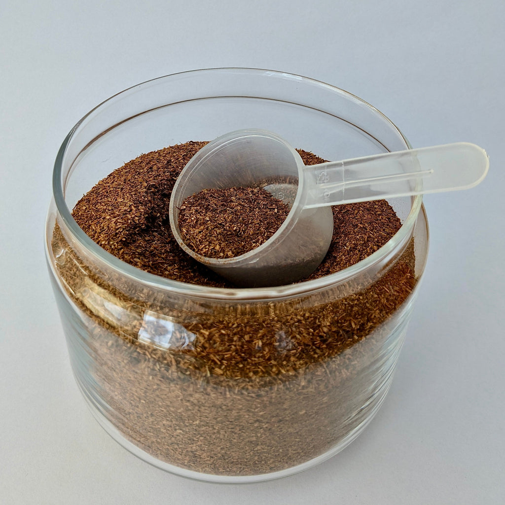 Messloeffel Rooibos Espresso 1g in Glas mit losem Rooibos Espresso I Rooibesso  Barista Werkzeug